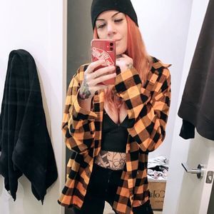 Meet your Posher, Kay